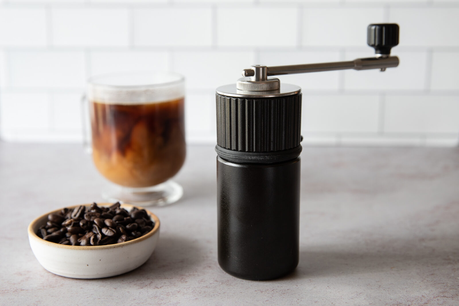 Traditional coffee outlet grinder